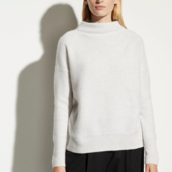 Vince Sweaters - New Vince Plush Cashmere Funnel Neck Pullover Sweater in stone grey